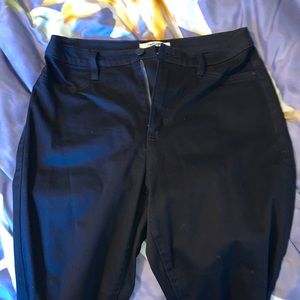 Black refuge jeans